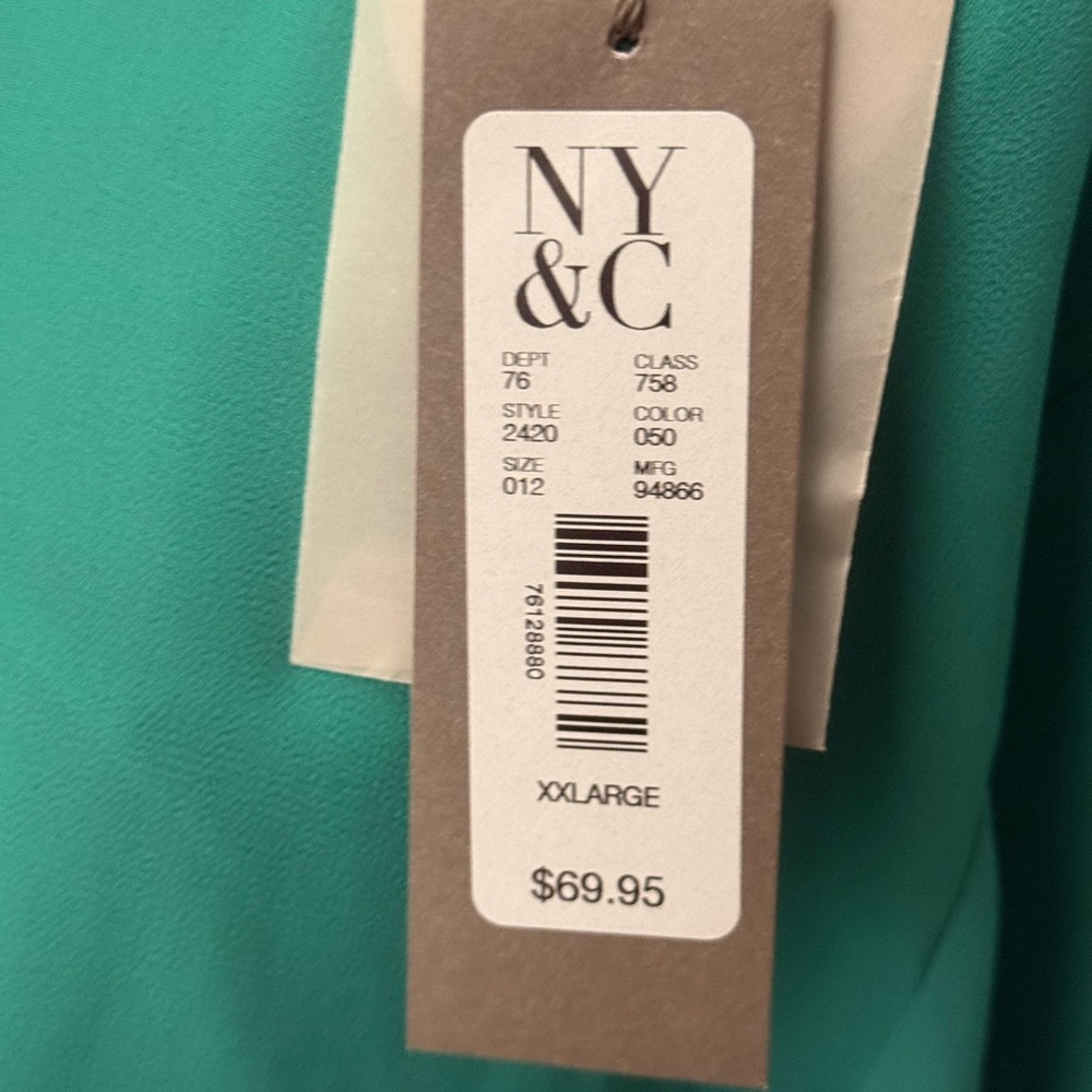 NWT NY & Co Sea Foam Green Sleeved Dress - Picture 2 of 4